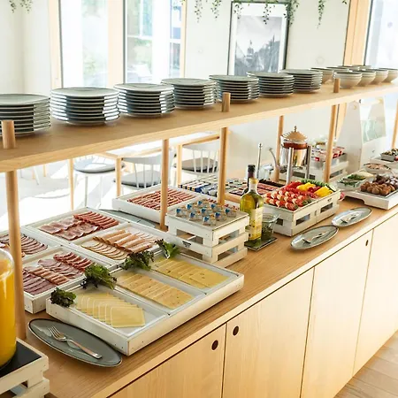 Bergamo Modern & Zentral In 24h Check In 3 Min Zum Schloss Nachhaltiges In Holzbauweise 3*