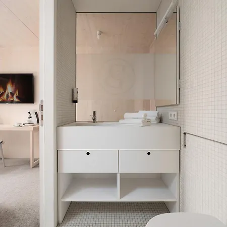 Bergamo Modern & Zentral In 24h Check In 3 Min Zum Schloss Nachhaltiges In Holzbauweise Ludwigsburg