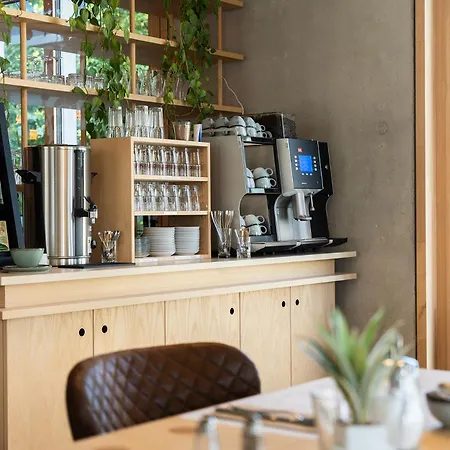 Bergamo Modern & Zentral In 24h Check In 3 Min Zum Schloss Nachhaltiges In Holzbauweise Hotel 3*