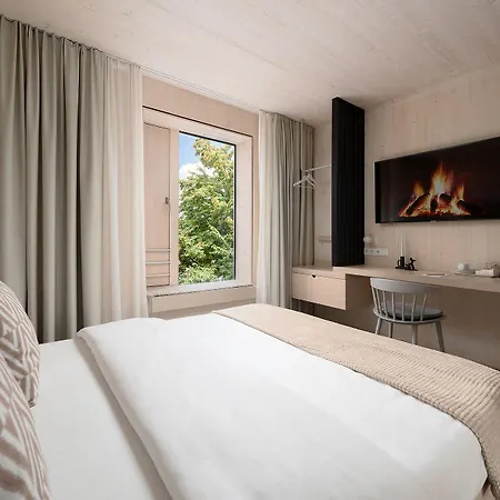 فندق Bergamo Modern & Zentral In 24h Check In 3 Min Zum Schloss Nachhaltiges In Holzbauweise لودفيغسبرغ