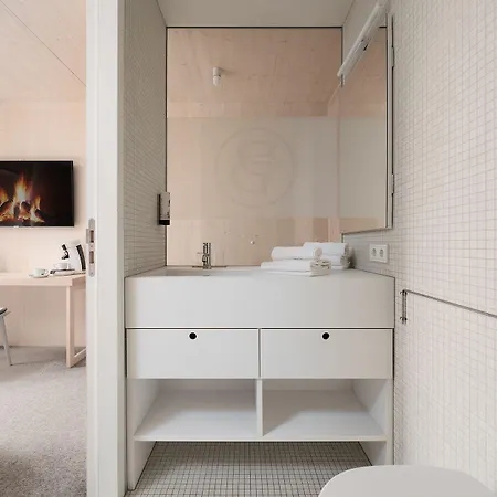 فندق Bergamo Modern & Zentral In 24h Check In 3 Min Zum Schloss Nachhaltiges In Holzbauweise لودفيغسبرغ