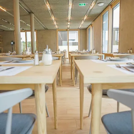 Bergamo Modern & Zentral In Klimaanlage 3 Min Zum Schloss Wlan Fruehstueck Optional Besonderes Nachhaltiges Stadthotel In Moderner Holzbauweise 3* Ludwigsburg